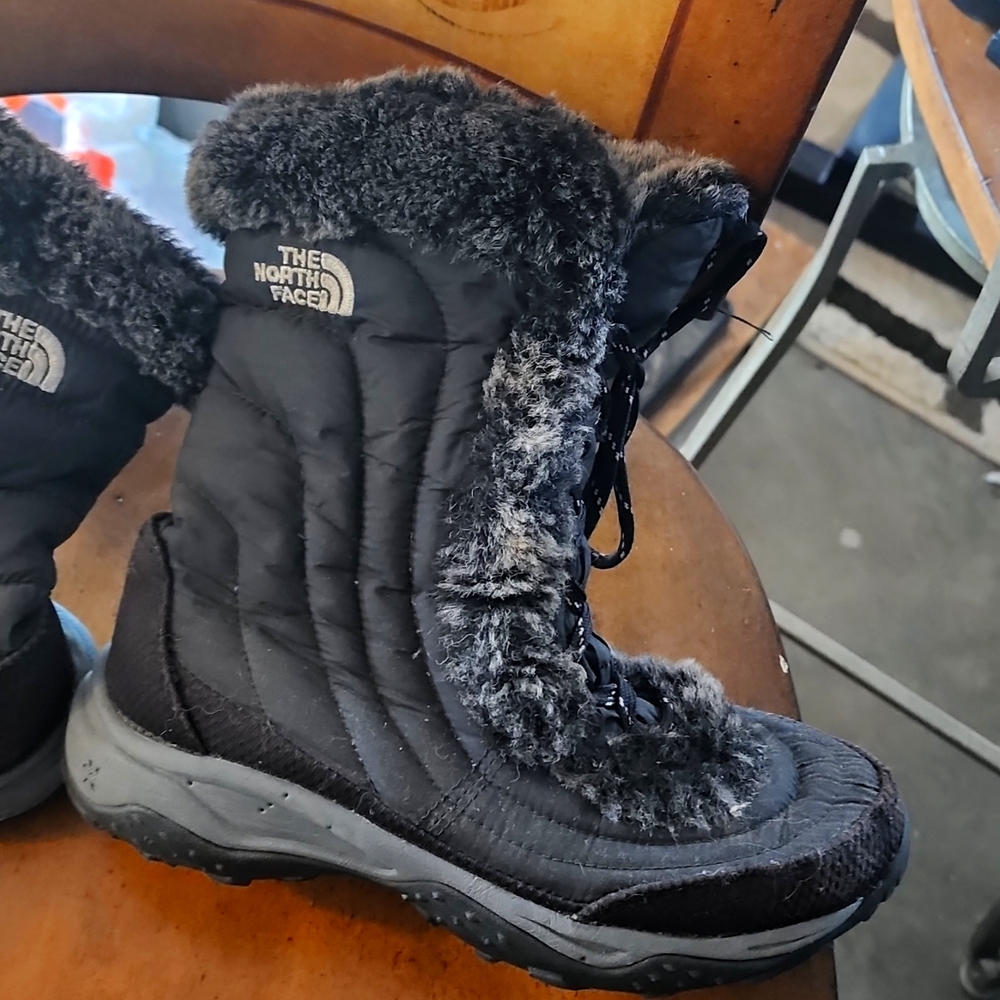 North face kids boots